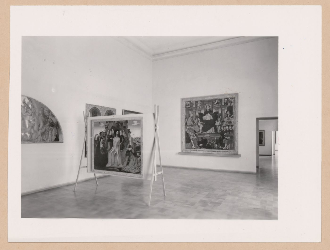 Interior view of a gallery showing paintings, Palazzo Abatellis, Galleria regionale della Sicilia, Palermo, Italy