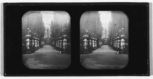 Colonnade, Palais de l'industrie, Exposition Universelle de Paris, France