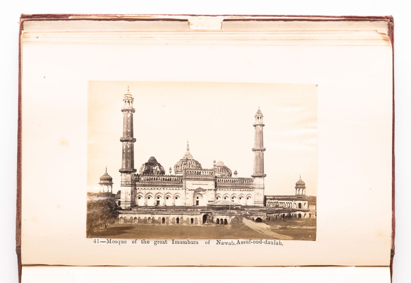 View of the mosque of the Great Imambara (also known as the Tomb of Asaf-ud-Daula), Lucknow, India