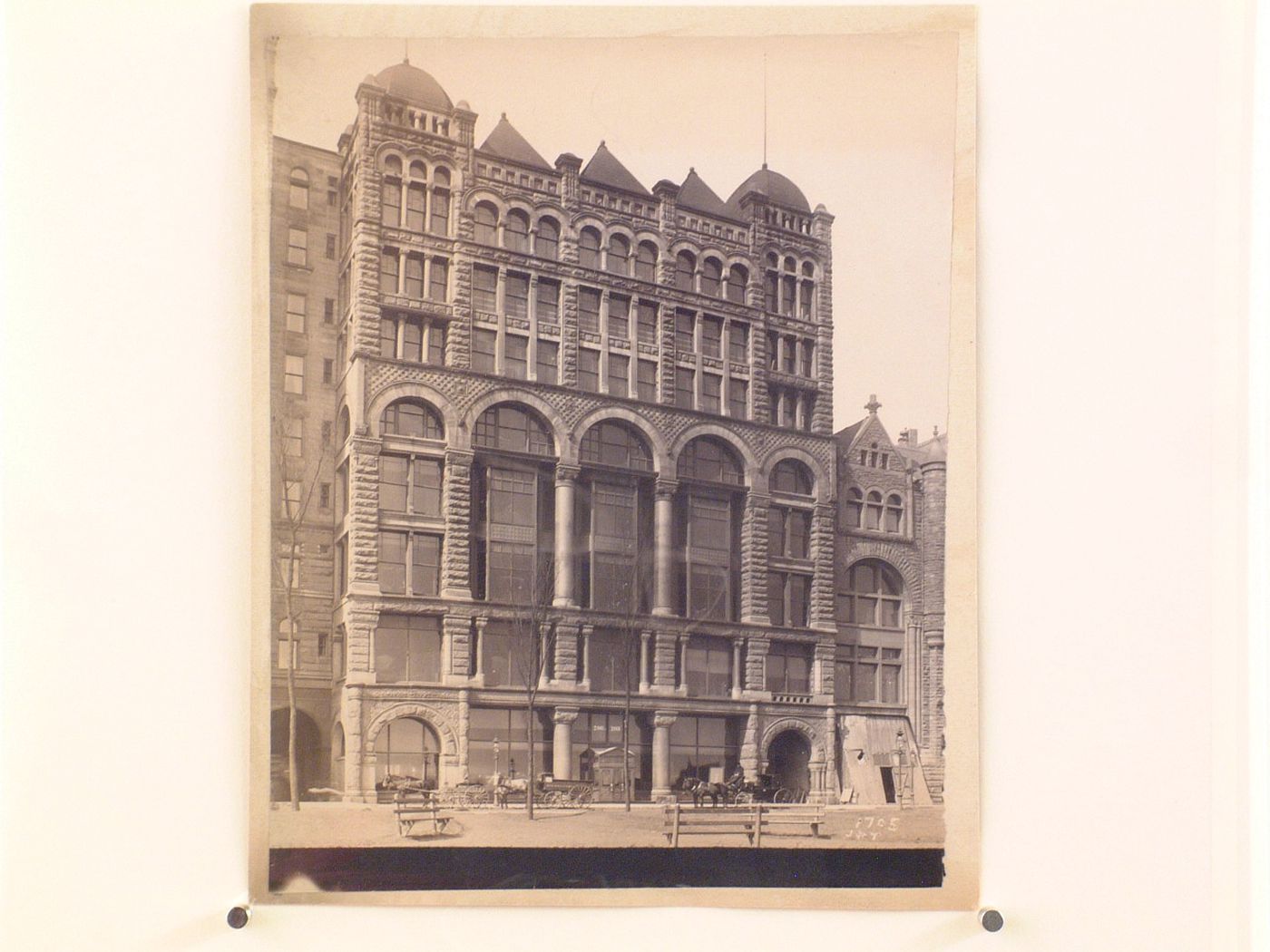 Large stone building, Chicago, Illinois