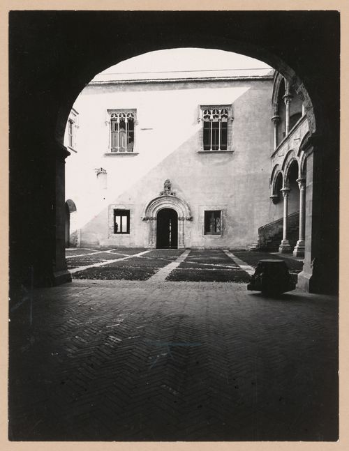 View of the courtyard, Palazzo Abatellis, Galleria regionale della Sicilia, Palermo, Italy