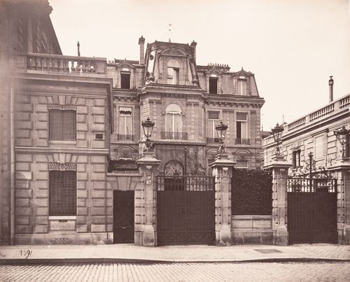 Plate from album ''Buildings, parks and streets of Paris, Versailles and environs, France''