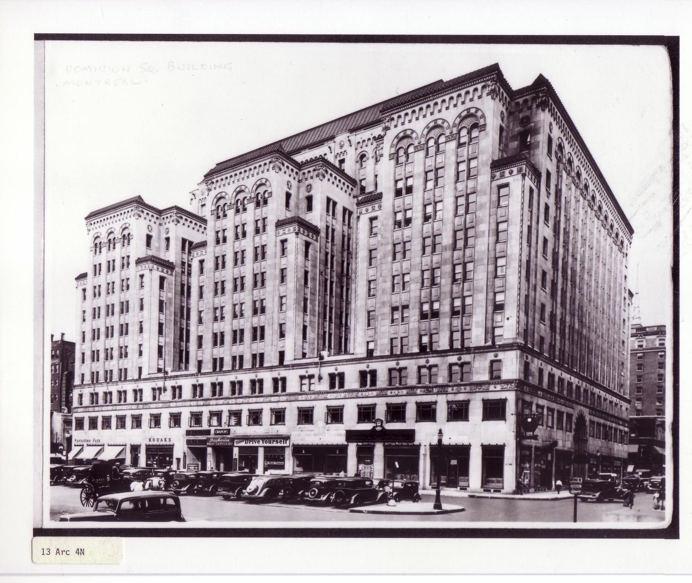 Dominion Square Building, Dominion Square and Metcalfe Street facades
