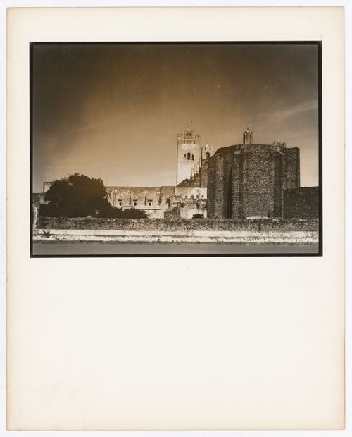 View of the Convento de San Nicolás de Tolentino, Actopan, Mexico