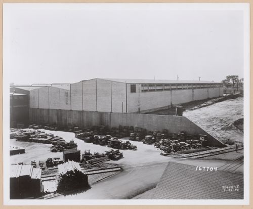 View of the lateral and rear façades of Warehouse No. 2, General Motors Corporation Truck and Coach division Pontiac Plant, Pontiac, Michigan