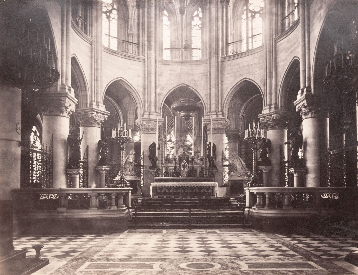 Plate from album ''Buildings, parks and streets of Paris, Versailles and environs, France''