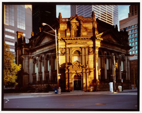 Main façade, Bank of Montréal, northwest corner of Front and Yonge Streets, [overcast day], Toronto, Ontario