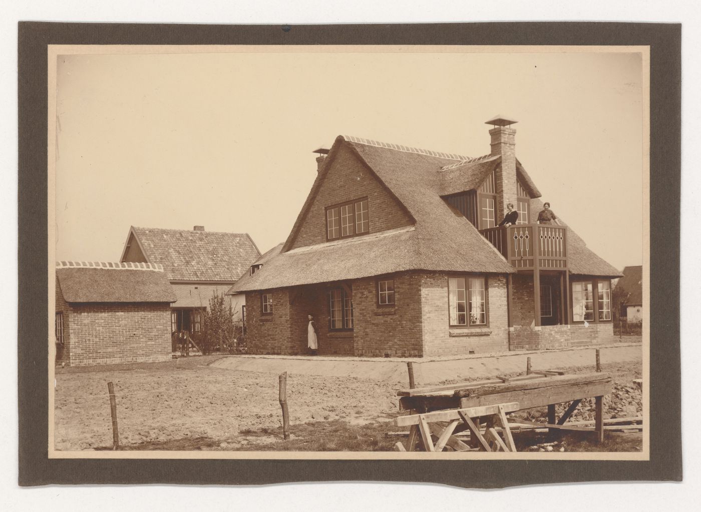 View of the house for Mr. and Mrs. van Essen-Vincker from the street, Blaricum, Netherlands