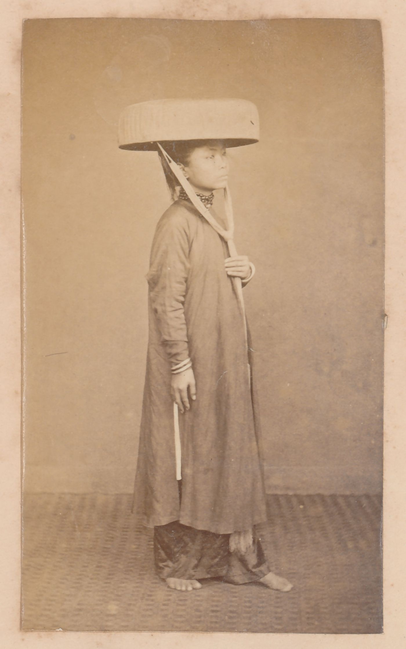 Portrait of a woman, probably in Cochin China (now in Vietnam)