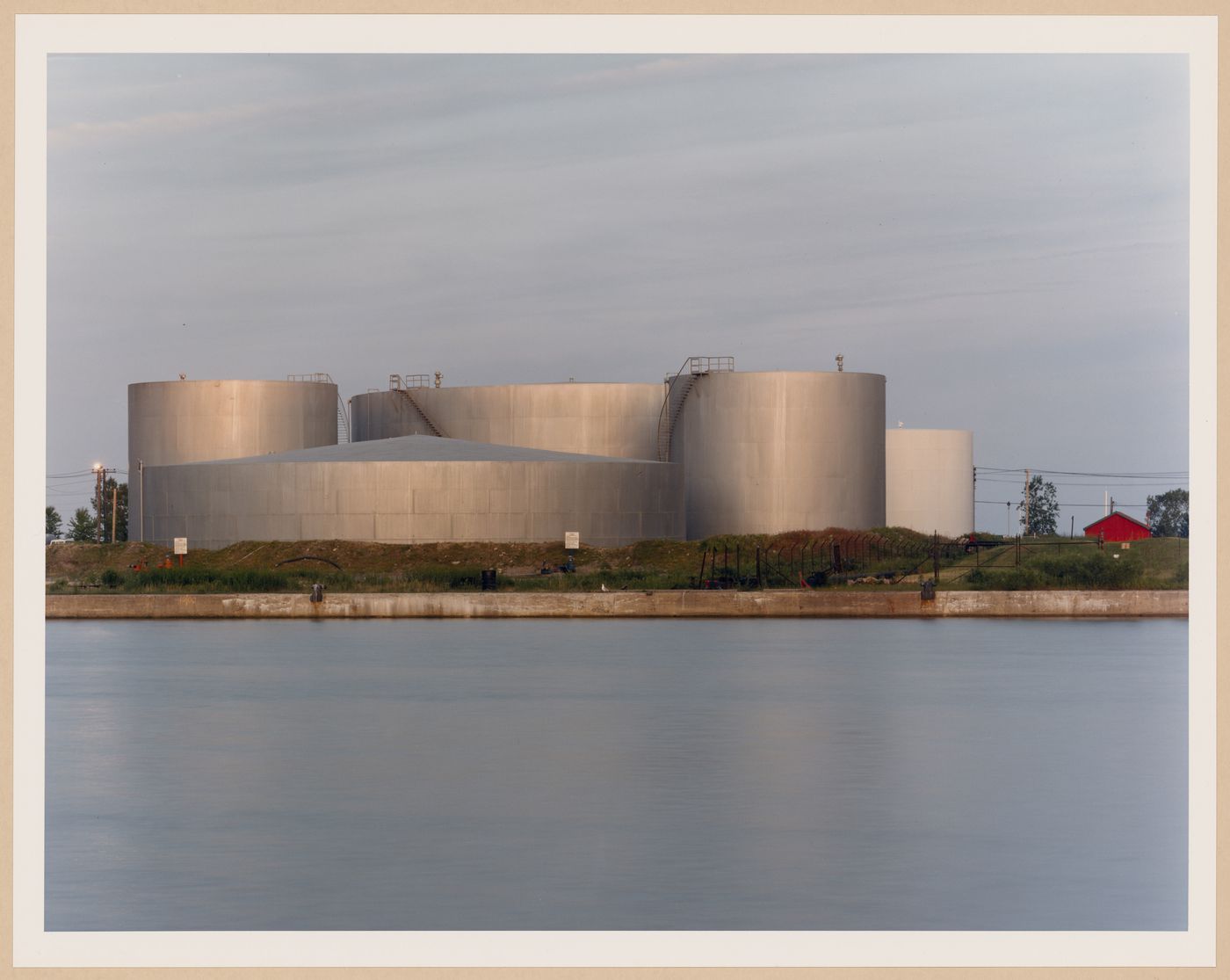 Don Valley: Texaco oil storage tanks, Don Valley, Toronto, Ontario