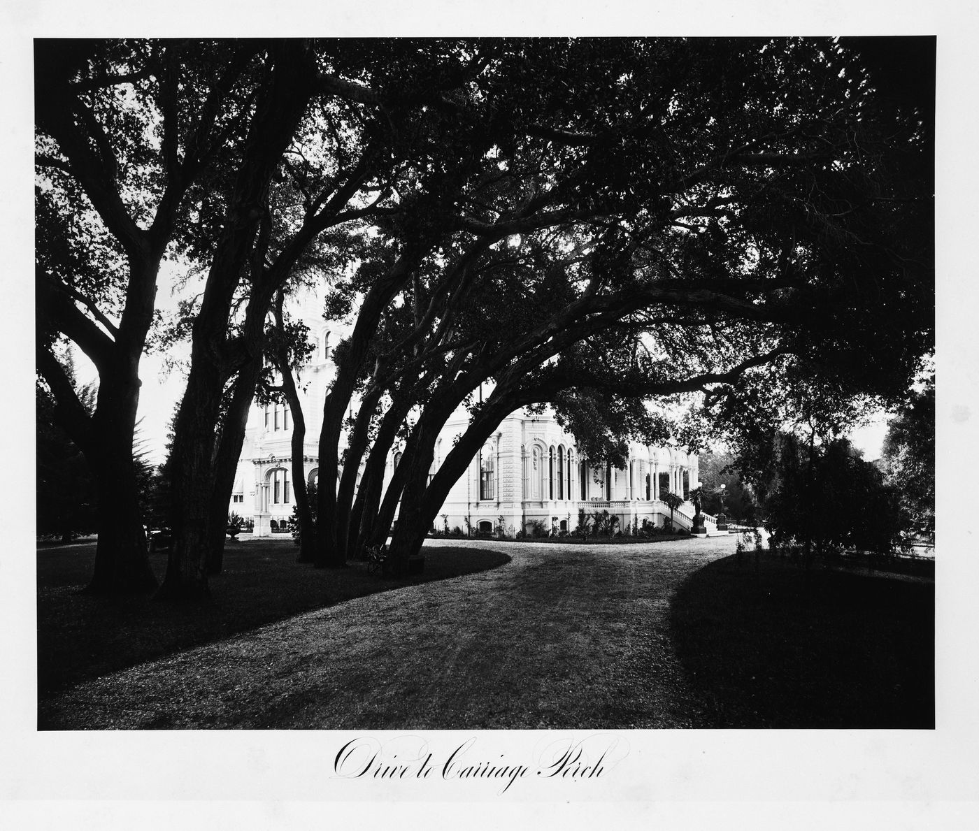 View of the exterior, Thurlow Lodge, Menlo Park, California