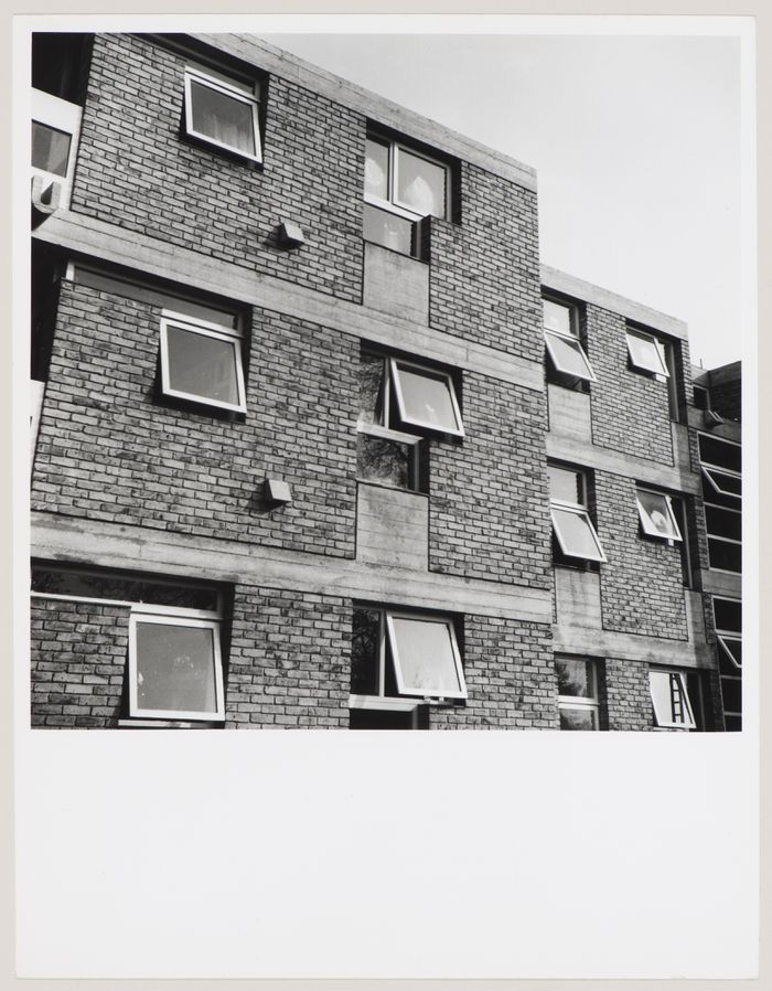 Flats at Ham Common James Stirling / Michael Wilford fonds CCA