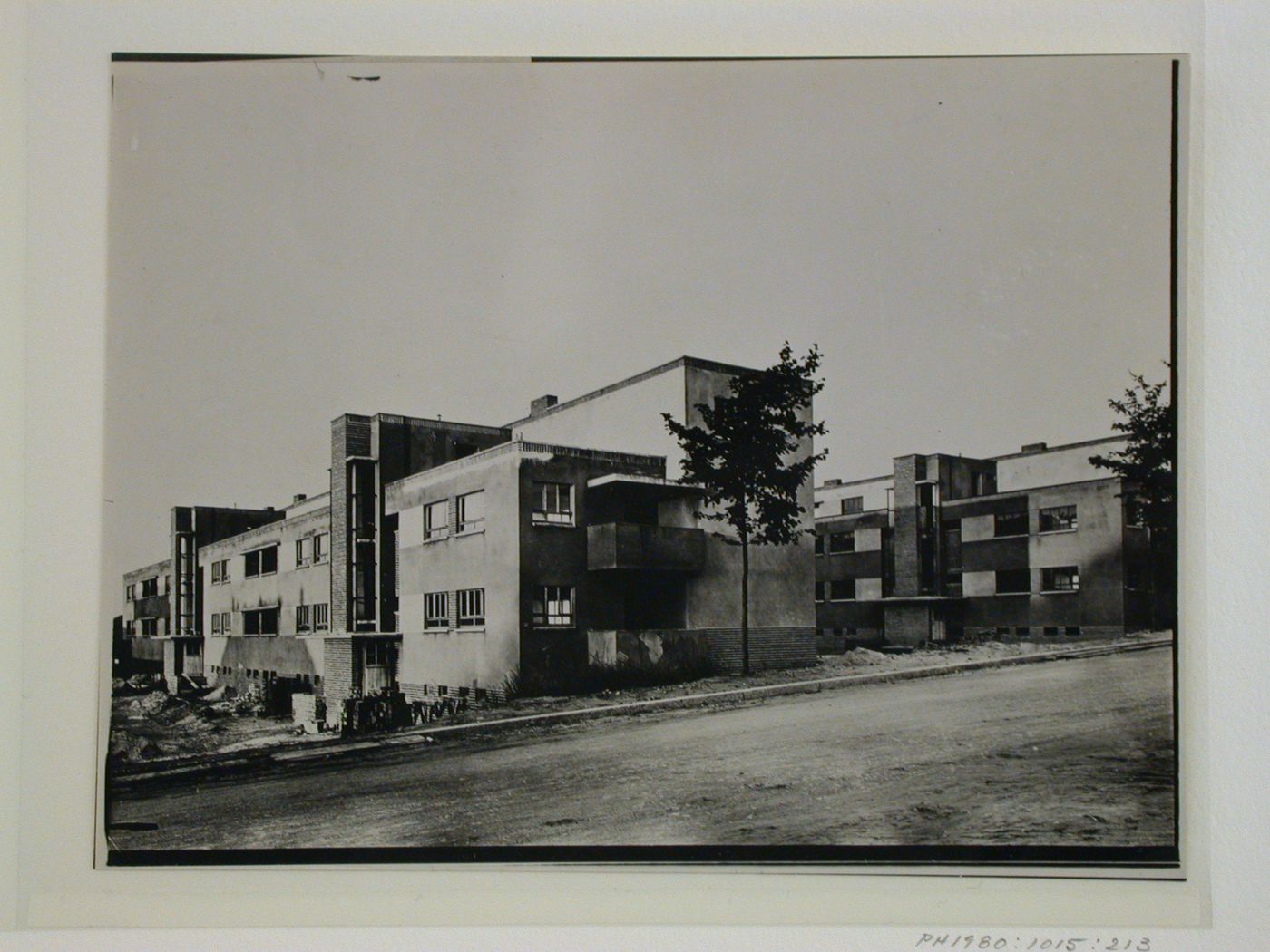 Bloc de maisons à Meuselwitz. Allemagne. Thilo Schoder, architecte à Weimar-Géra