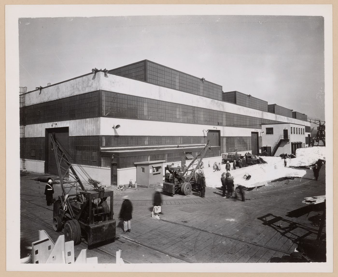 View of the principal and lateral façades of the Manufacturing Building, Todd Shipyards Corporation Assembly Plant, Hoboken, New Jersey