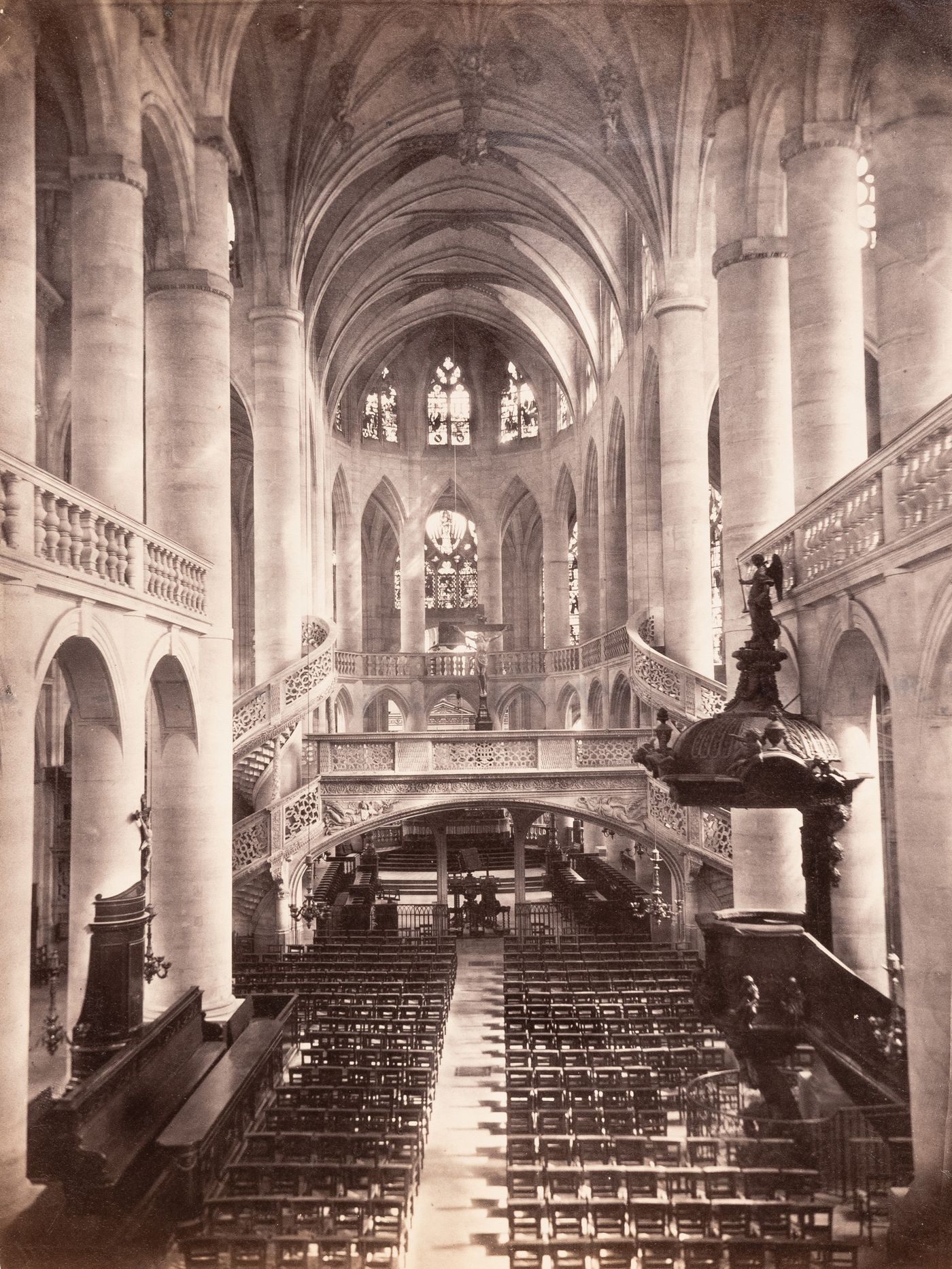 Plate from album ''Buildings, parks and streets of Paris, Versailles and environs, France''