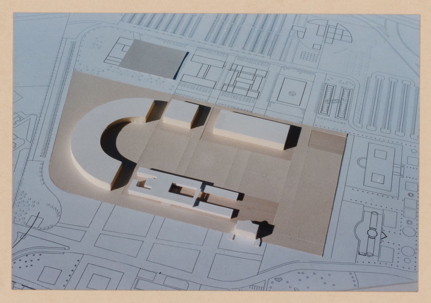 Site model for Reitoria da Universidade de Alicante, Alicante, Spain