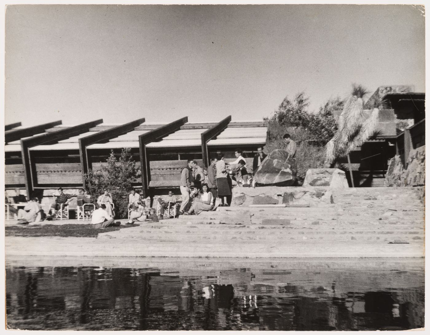 Portrait d'un groupe d'apprentis à Taliesin West