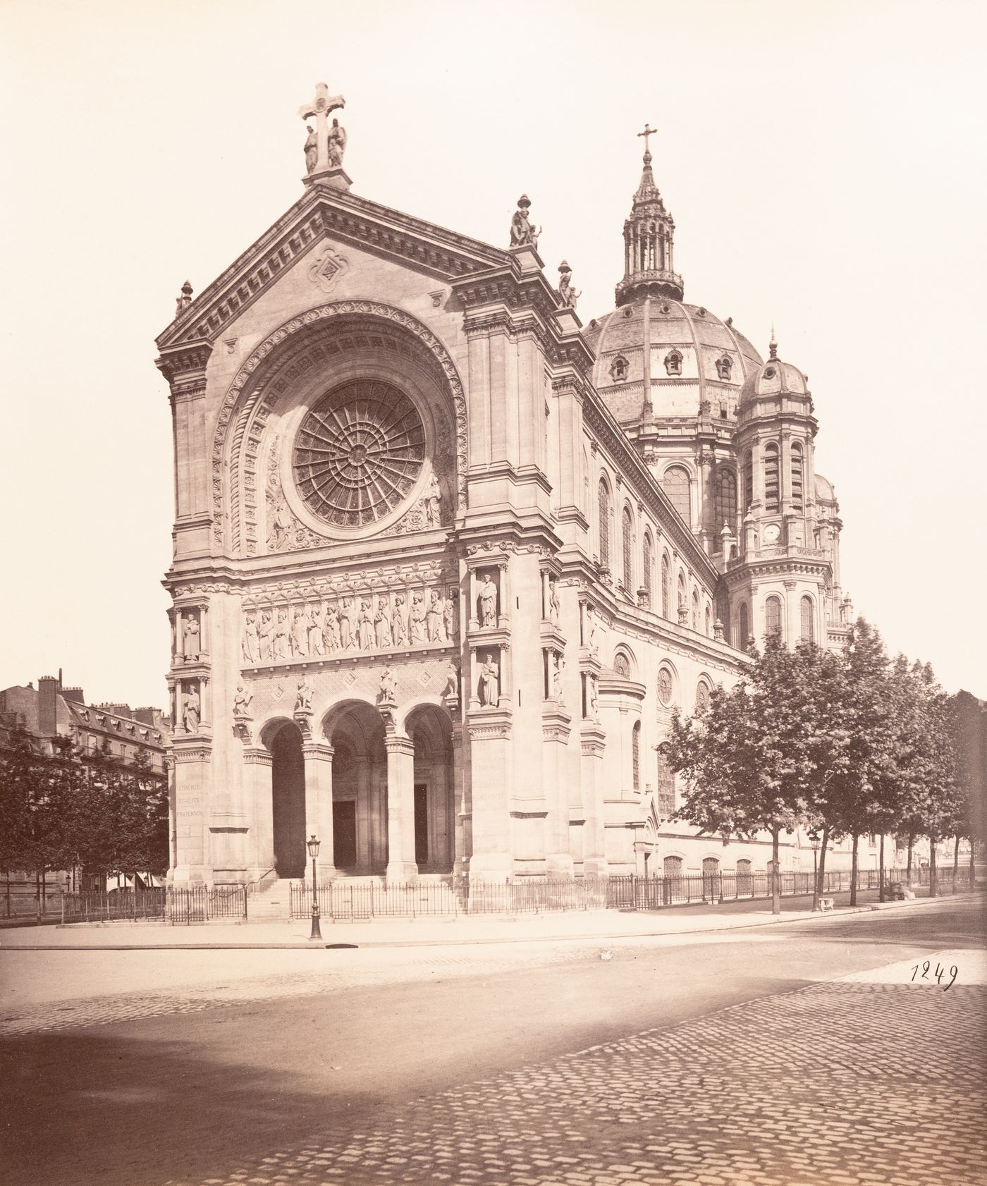 Plate from album ''Buildings, parks and streets of Paris, Versailles and environs, France''