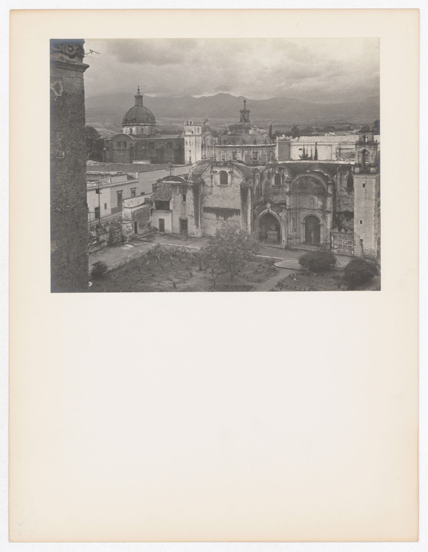 View of the churchyard and a chapel with the Nuestra Senora de Guadalupe in the left background, Catedral de Cuernavaca, Cuernavaca, Mexico