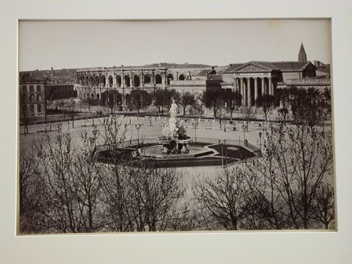 General view of a large square with Palais de Justice and roman amphitheater, Nîmes, France