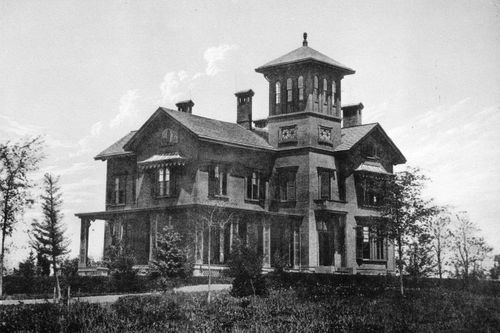 Plate from album ''Villas on the Hudson. A Collection of Photolithographs of Thirty-one Country Residences''