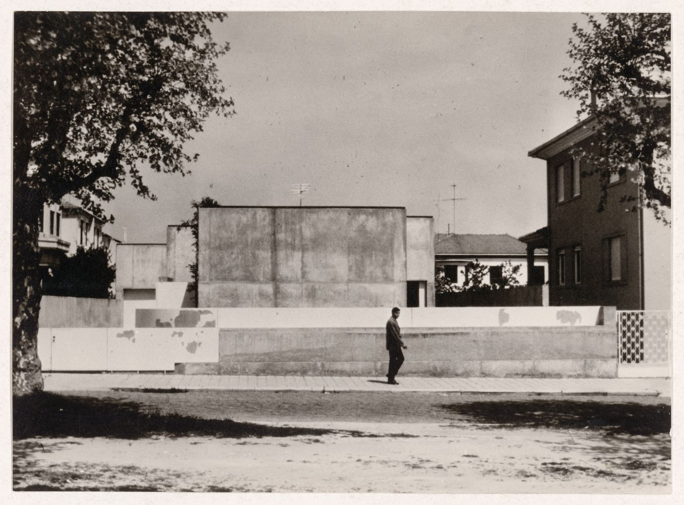 Exterior view of Casa Manuel Magalhães, Porto
