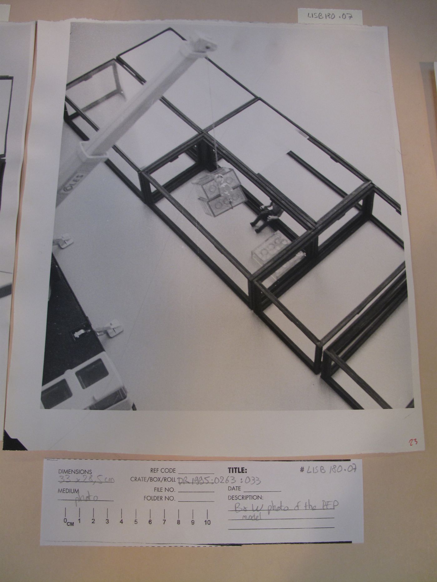 McAppy: view of elements from the model for the Portable Enclosures Programme (attached portable enclosures with crane)