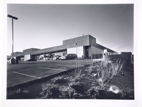 View of the White Plains Mall showing a parking lot in the foreground, White Plains, New York