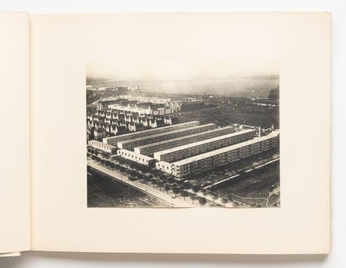 Aerial view of types A, C, D and E housing units, Hellerhof Housing Estate, Frankfurt am Main, Germany