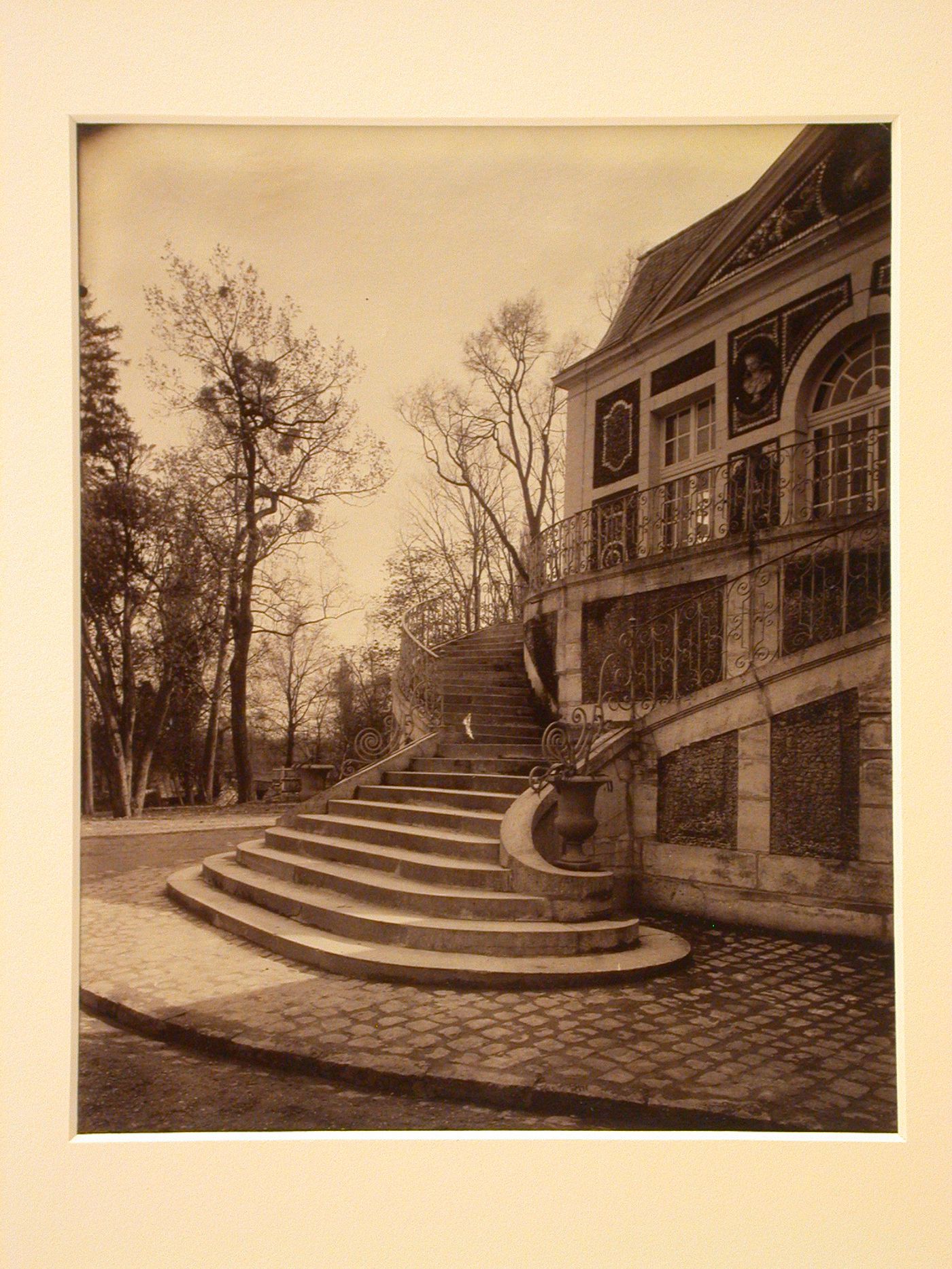 View of Château Juvisy, Paris, France