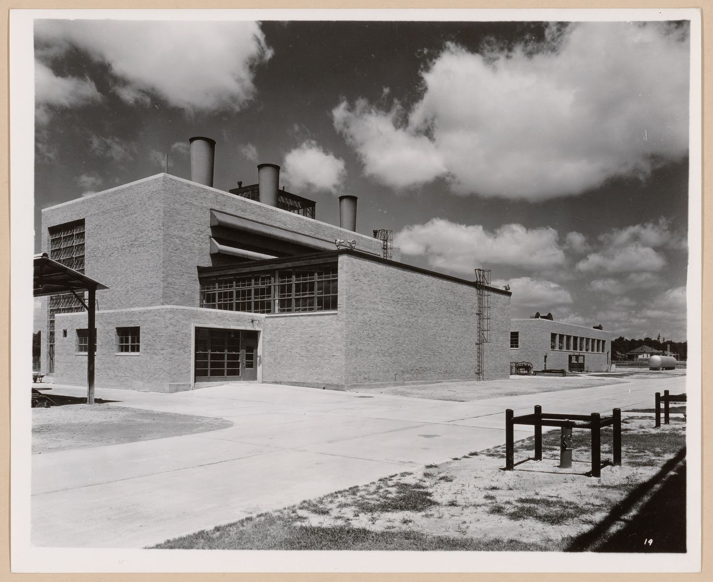 View of the principal [?] and lateral façades of the Boiler House, Ford Motor Company Automobile Assembly Plant, Atlanta, Georgia, United States