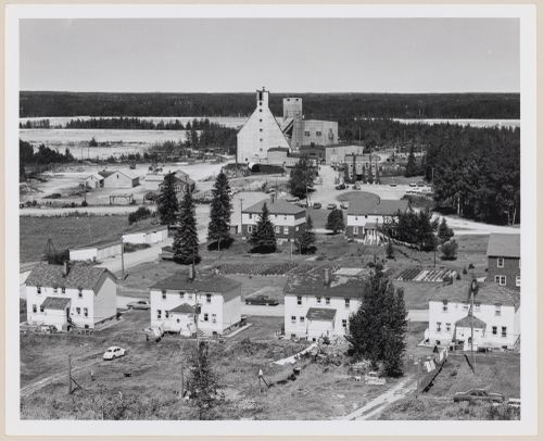 Noranda's Hallnour mine and housing, Porcupine area, Ontario