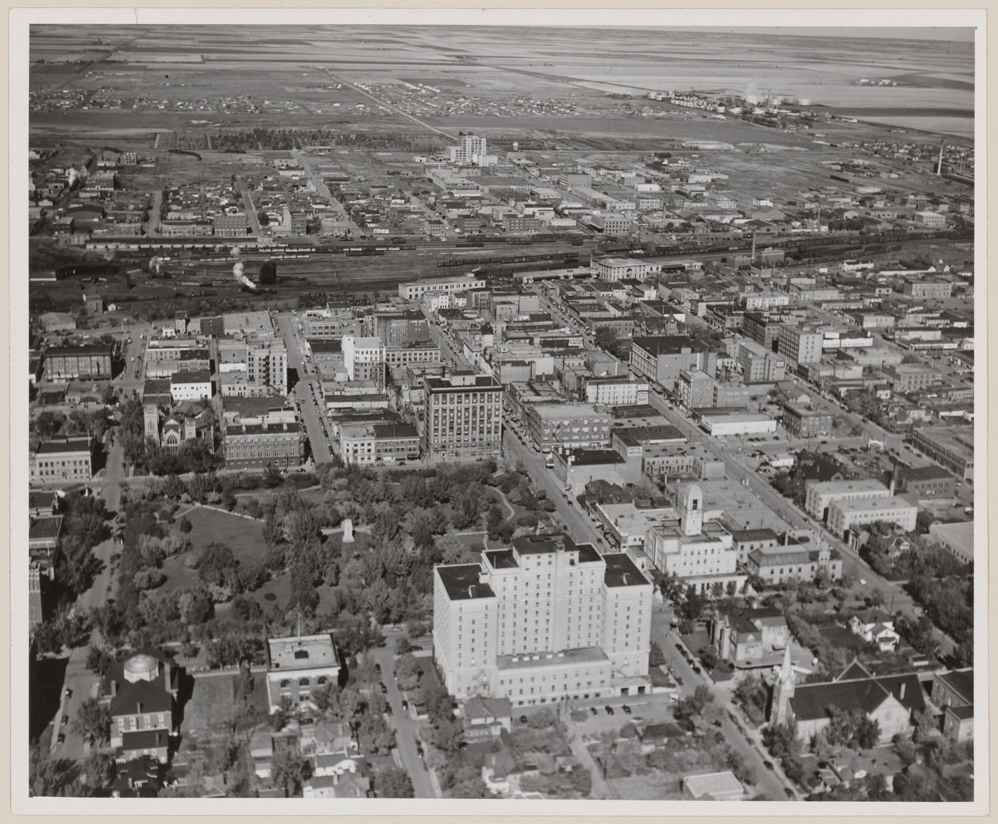 Regina Business area with Hotel Saskatchewan and Victoria park, Saskatchewan