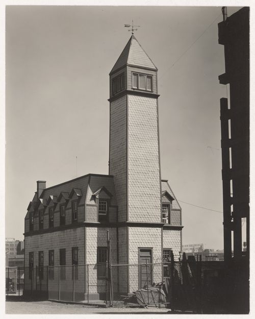 Firehouse: Park Avenue, East 135th Street, Manhattan