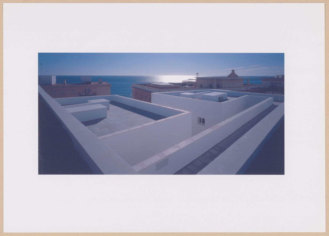 Rooftop view of Habitações em Concepcion Arenal, Cadiz, Spain