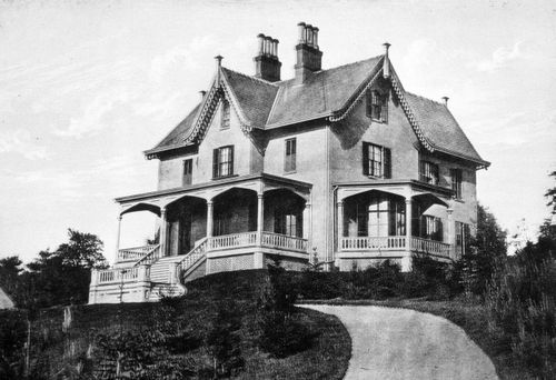 Plate from album ''Villas on the Hudson. A Collection of Photolithographs of Thirty-one Country Residences''