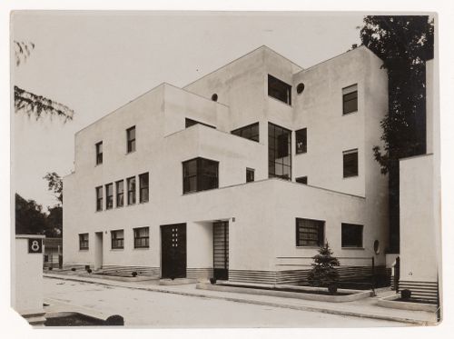 Exterior view of the Allantini hôtel particulier from Mallet-Stevens road in the 16th arrondissement, Paris, France