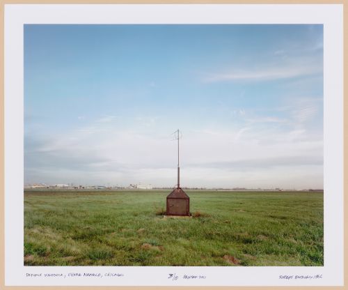 ORD: O’Hare Airfield: View of Defunct Windsock, O'Hare Airfield, Chicago
