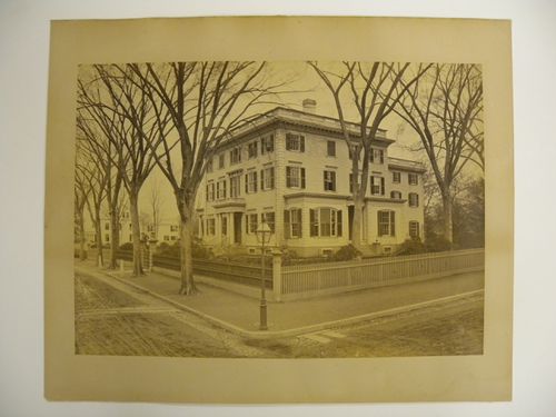 Vue d'une résidence du nord de la ville de New York, New York