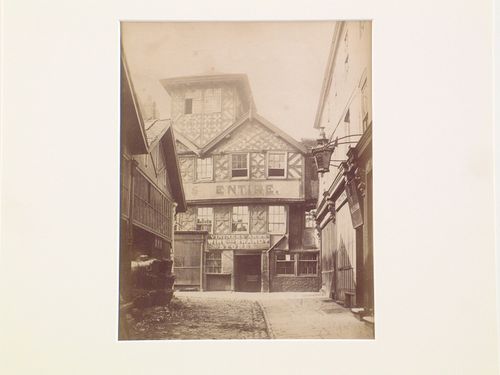 Exterior view of the Vintner's Arms, Manchester, England