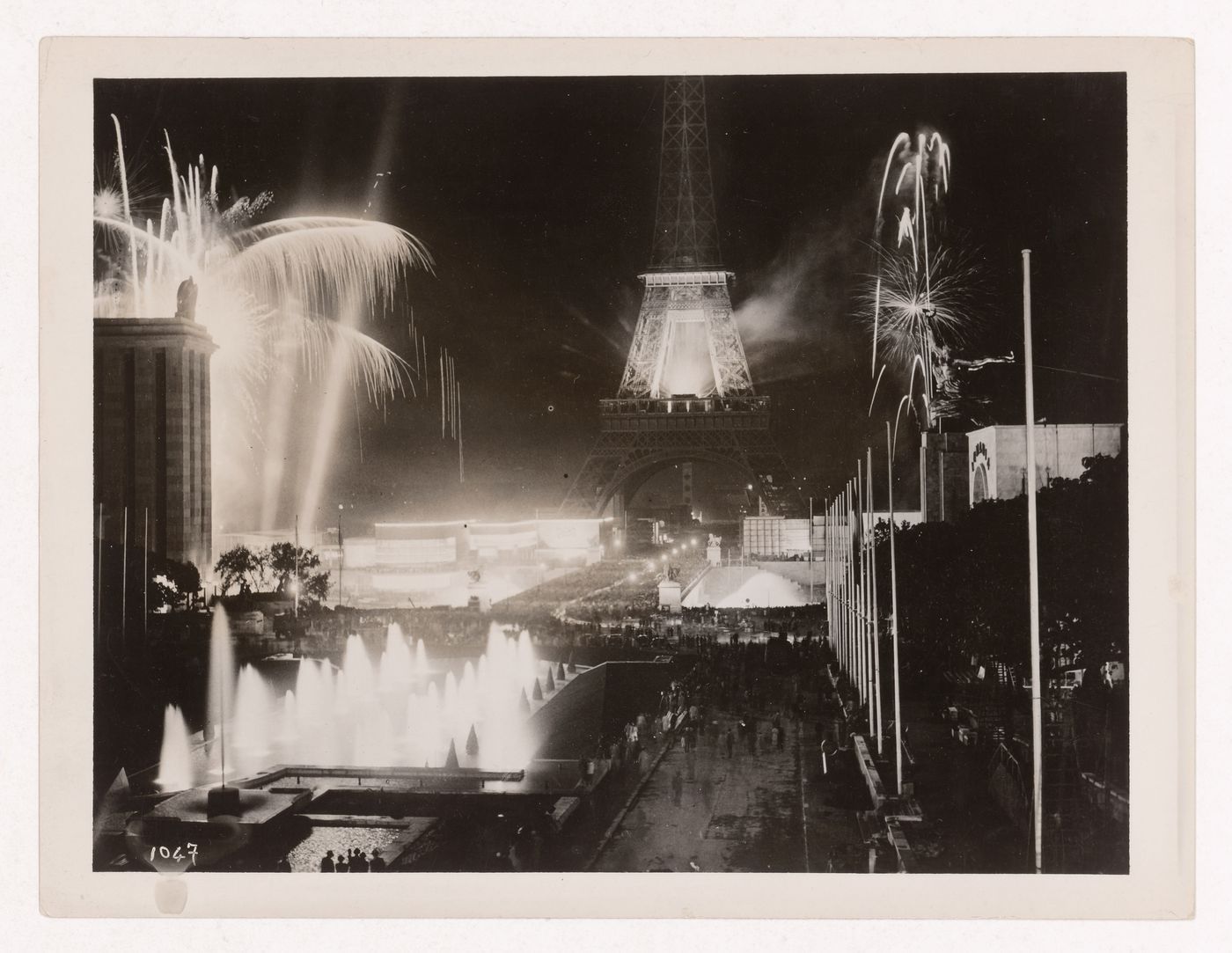 View of fireworks, fountains, and the Tour Eiffel, 1937 Exposition internationale, Paris, France