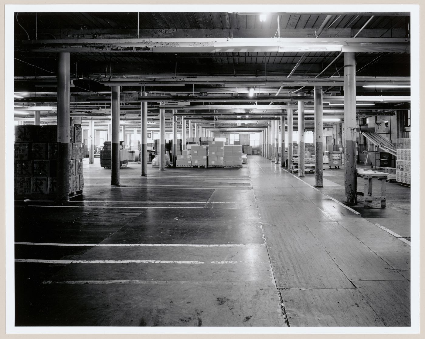 Interior view of the main floor of the Coleco Building (formerly the Merchants Manufacturing Company Building), Montréal, Québec