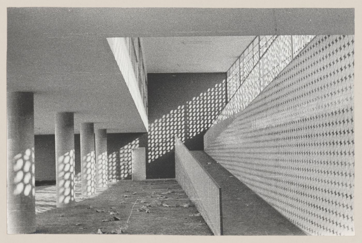 View of Martagão Gesteira Childcare and Pediatrics Institute, under construction, Rio de Janeiro, Brazil

