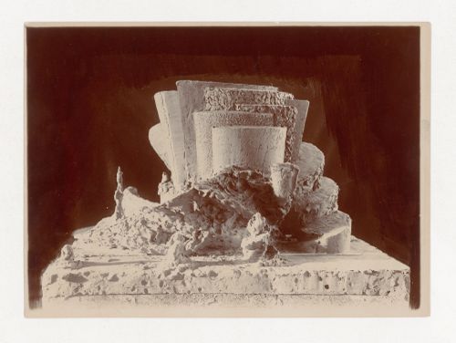 Photograph of a student model by M. Turkus on the topic "Constructing a Voluminous Form with Finding and Expressing Mass and Weight" for the "Space" course at the Vkhutemas (Higher State Artistic Technical Studios), Moscow