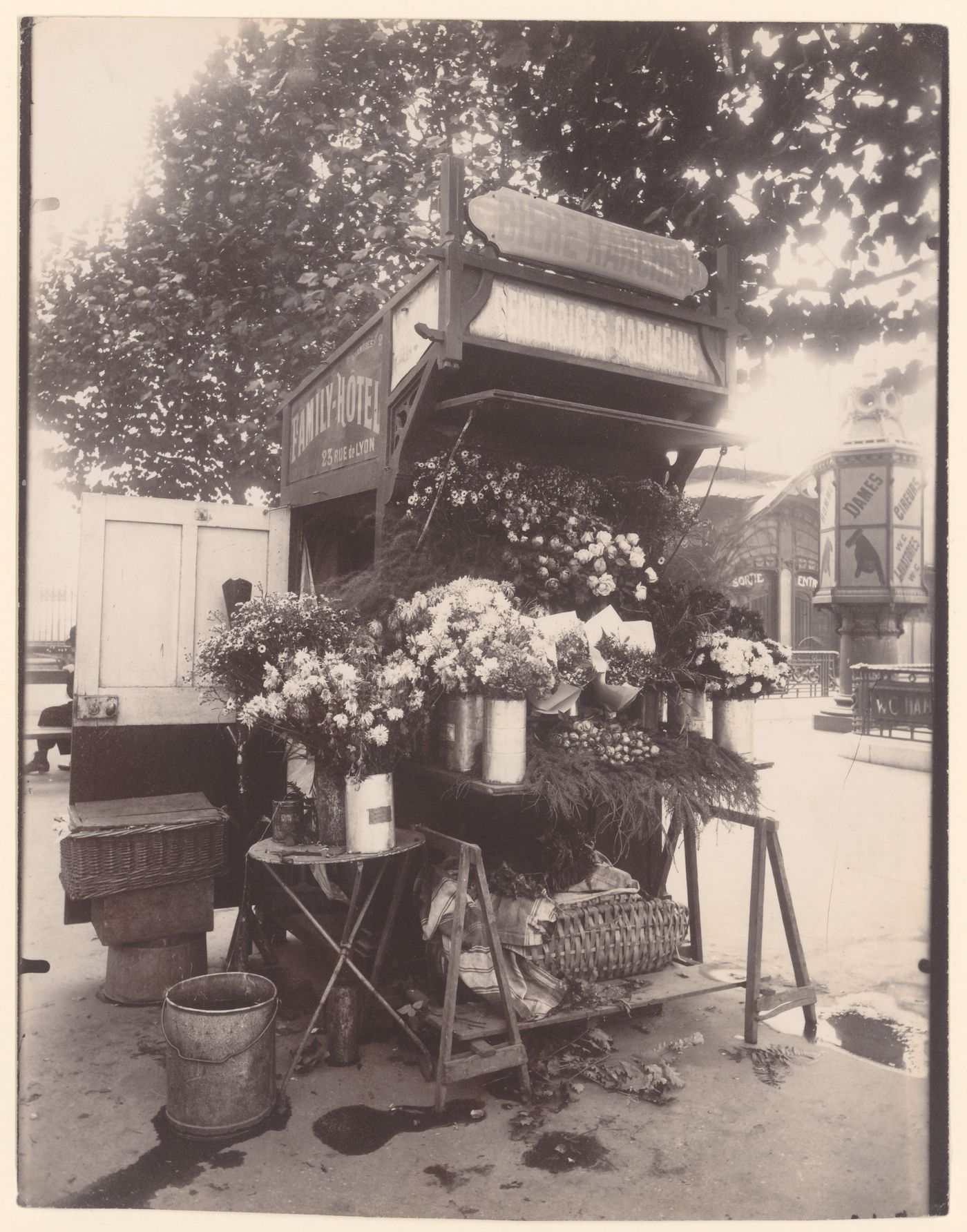 Flower seller's stall, place de la Bastille, Paris,France