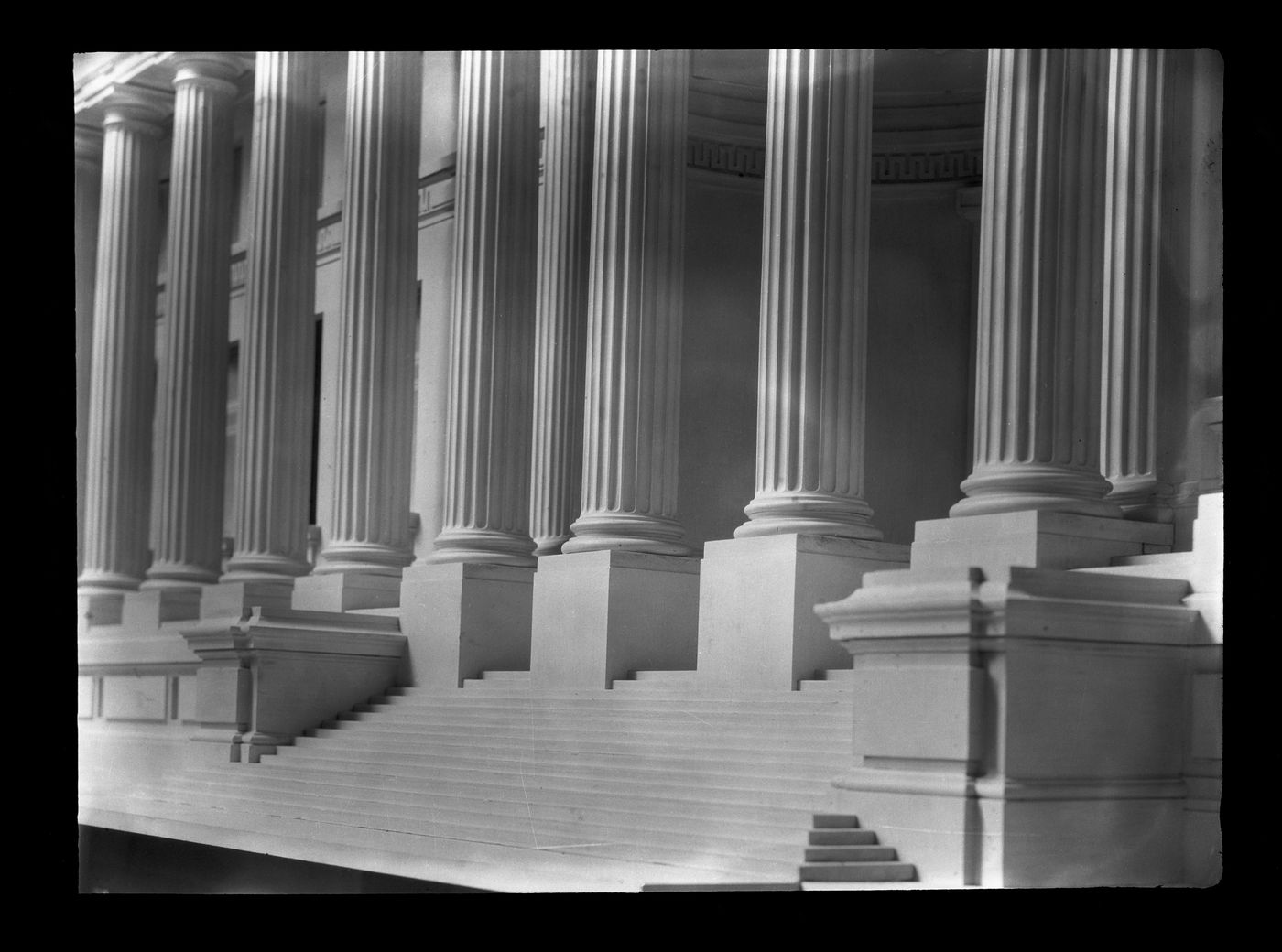 Vue d'une maquette pour l'Annexe au Palais de Justice de Montréal