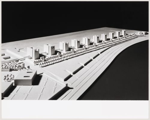 Government Centre, Dawhah, Qatar: view of model