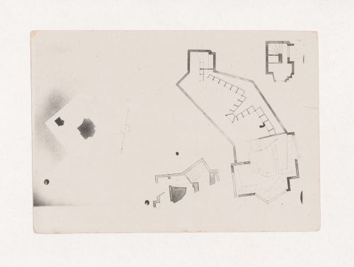 Photograph of student drawings on the topic "Exercise on the Expressiveness of Inner Space and Volume. Aquarium-Terrarium" for the "Space" course at the Vkhutein (Moscow Higher Technical Institute), Moscow