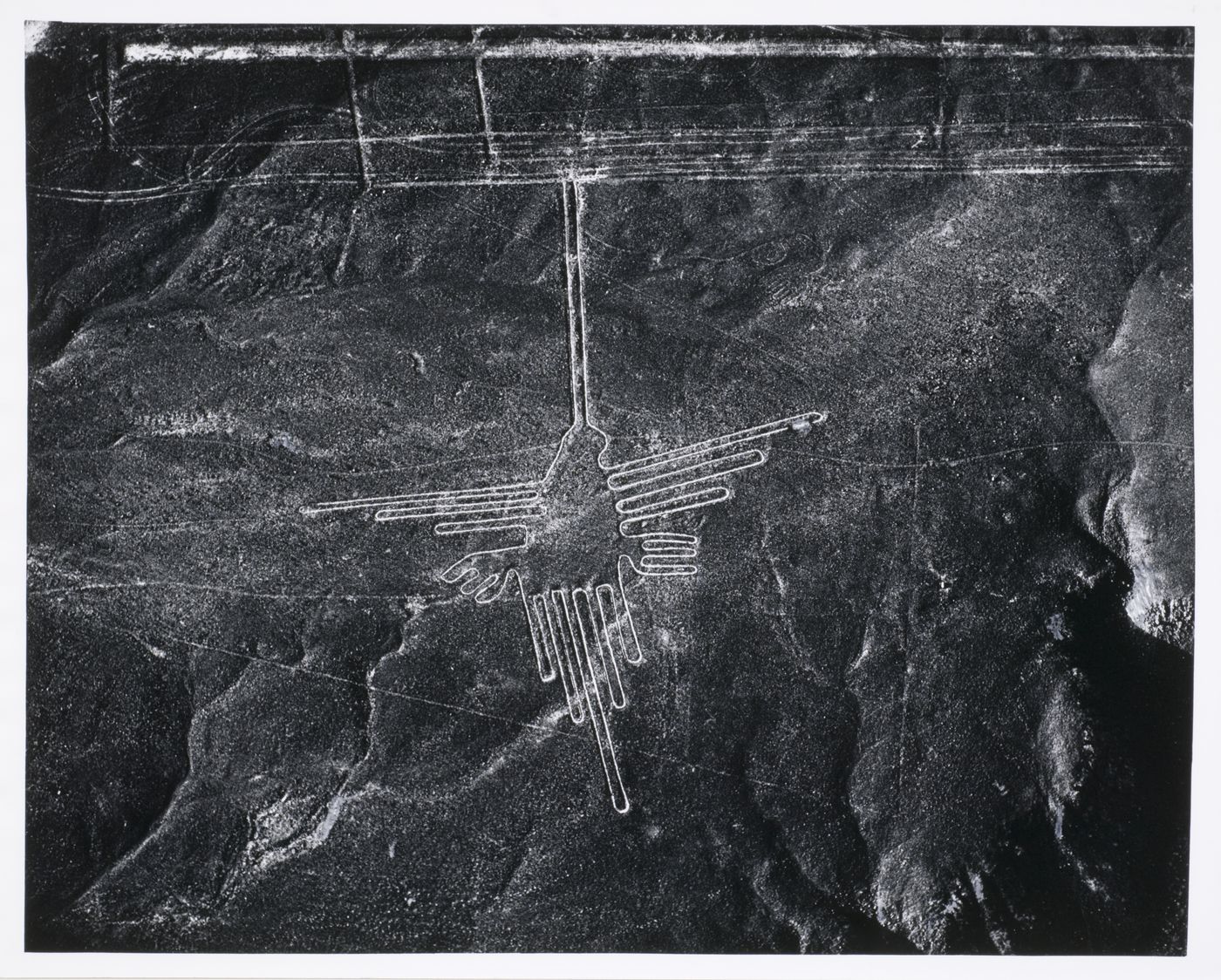 Aerial view of the ancient earthwork "Hummingbird Profile", Nazca, Peru