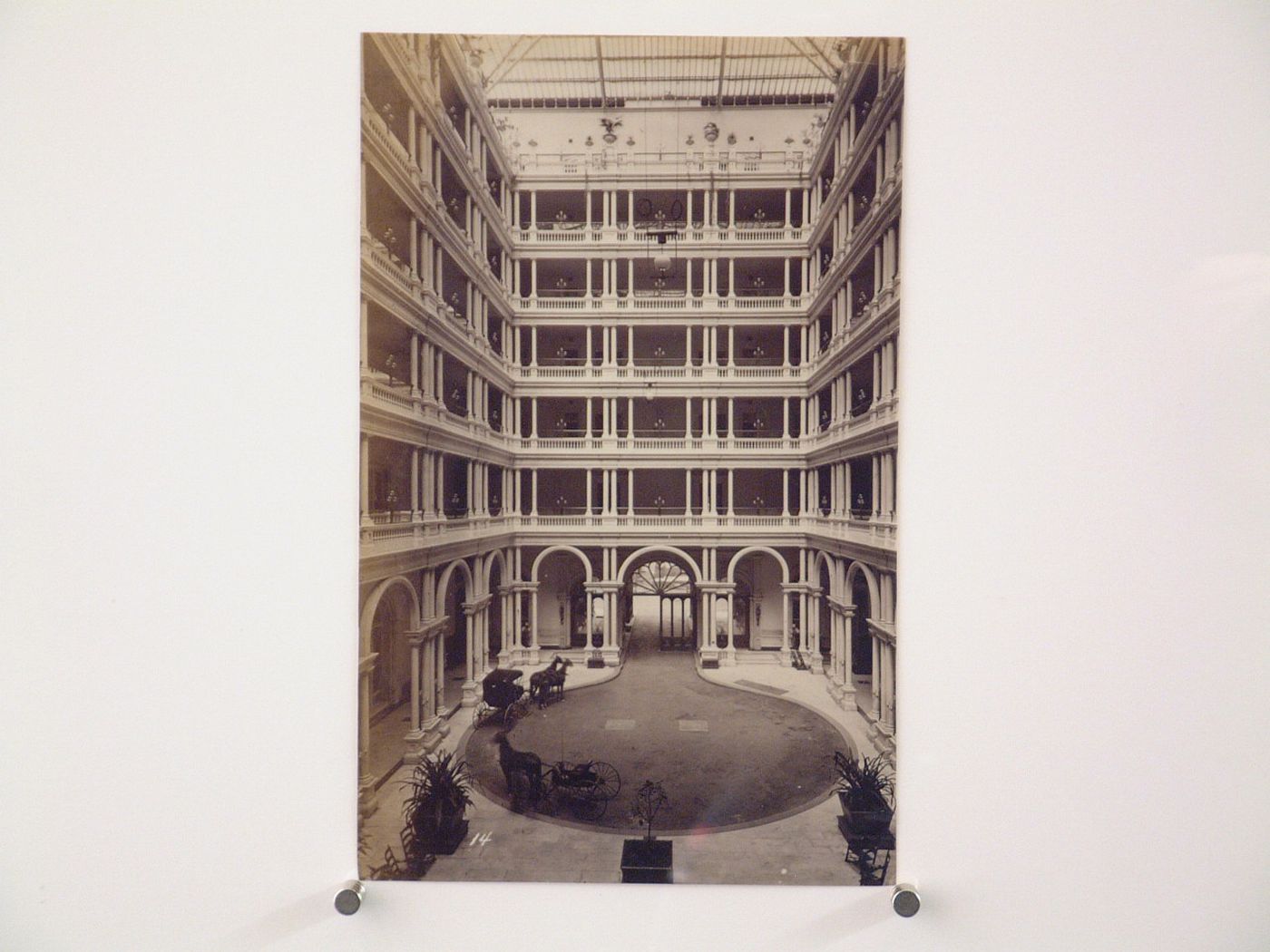 San Francisco; Palace Hotel: view of interior courtyard with open balconies